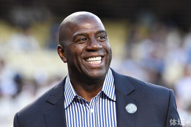 记者批姆巴佩：姆巴佩状态不像职业球员